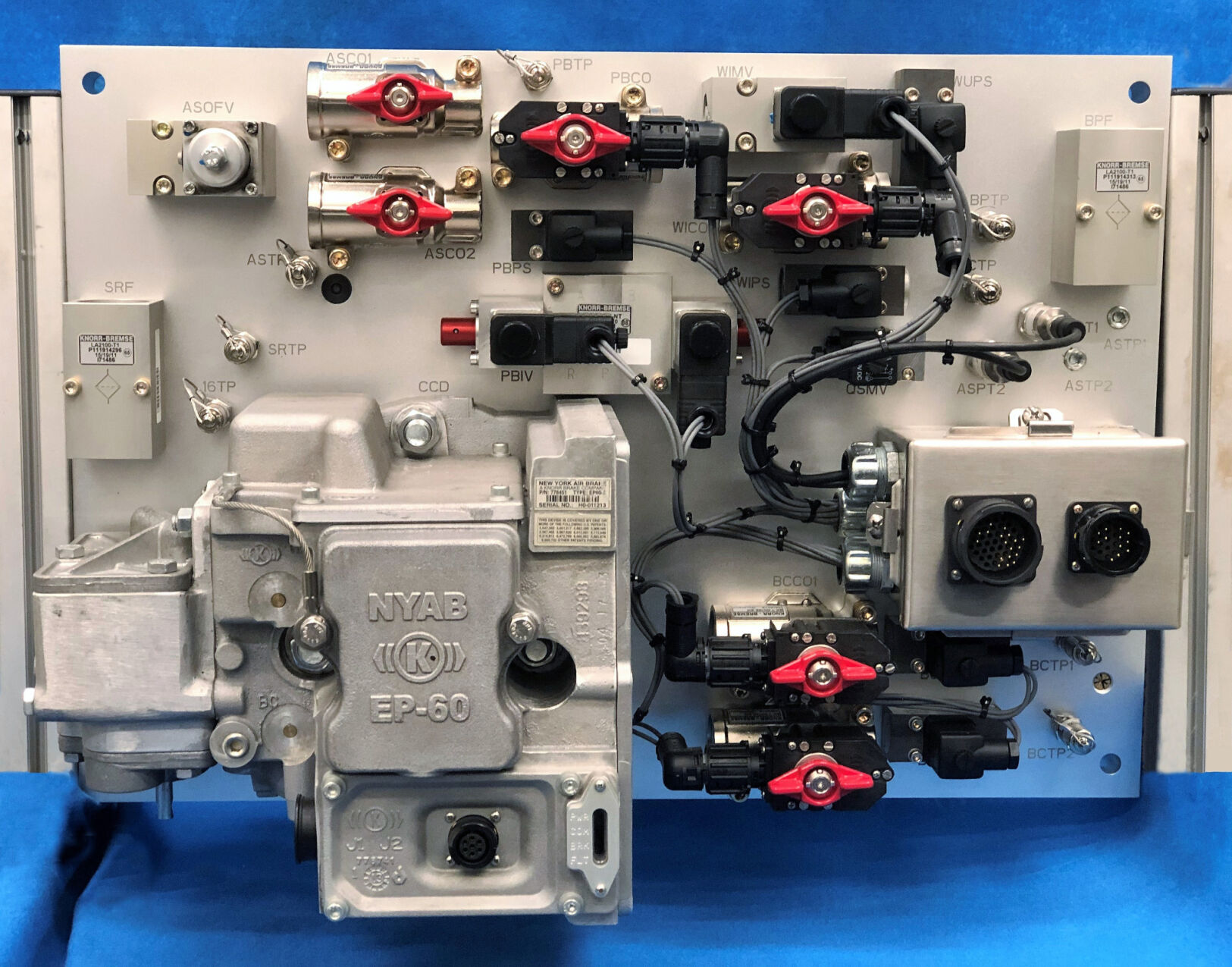 Watertown plant hones rail technology